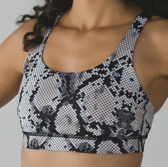 Lululemon Energy Bra Ziggy Snake Gray, Black  Light Pink. Strappy Back. Size 6. - Picture 2 of 7
